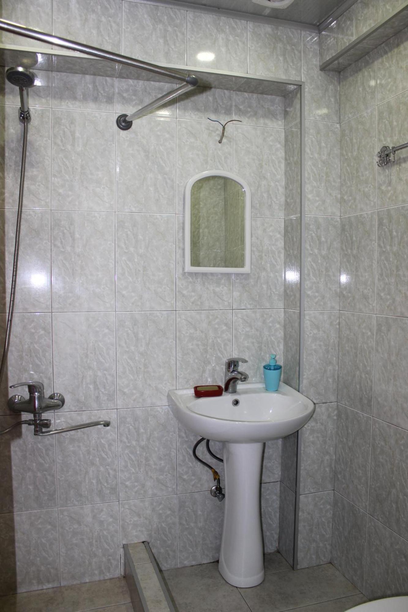 טביליסי Hostel Near The Square מראה חיצוני תמונה