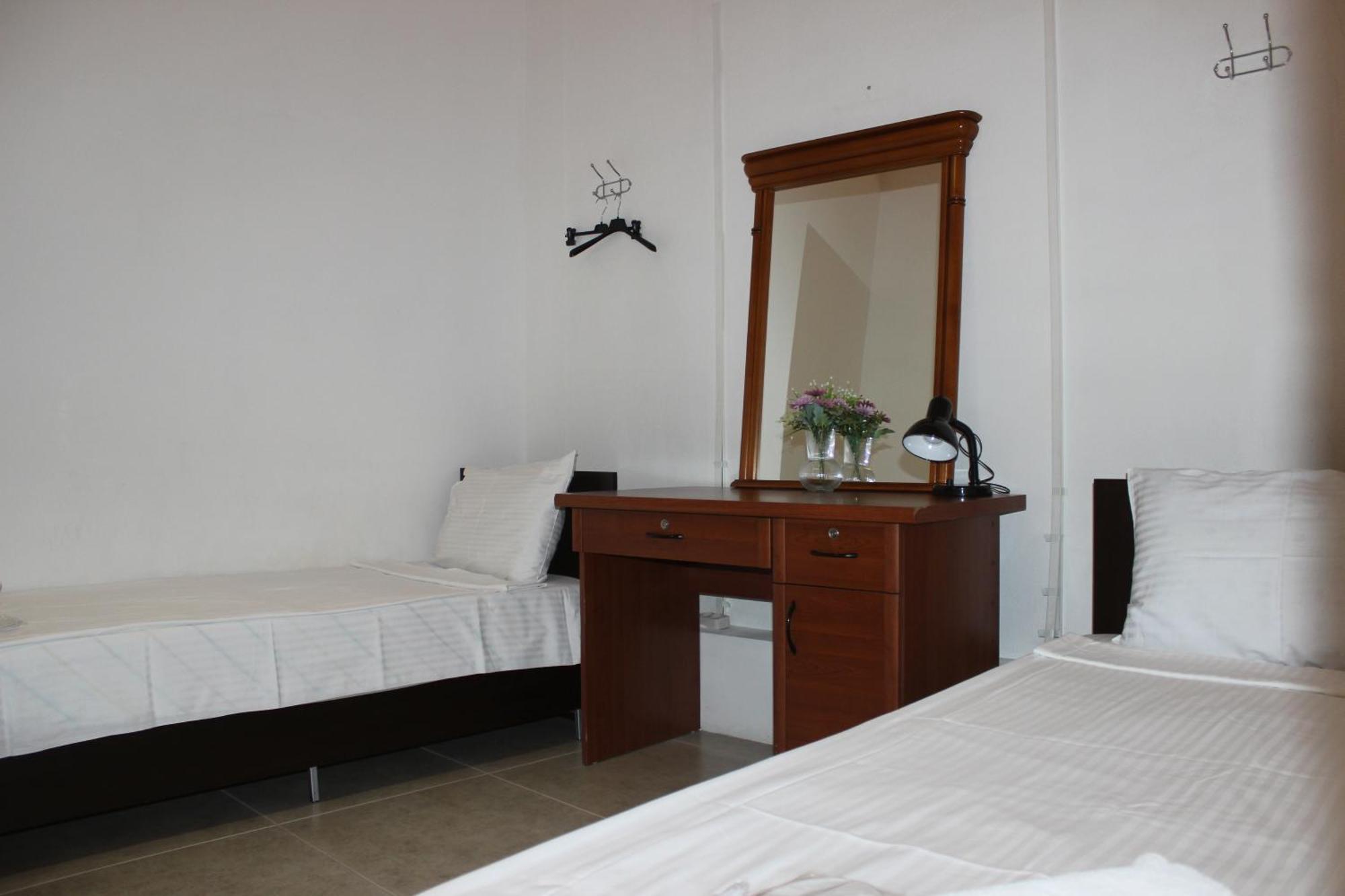 טביליסי Hostel Near The Square מראה חיצוני תמונה
