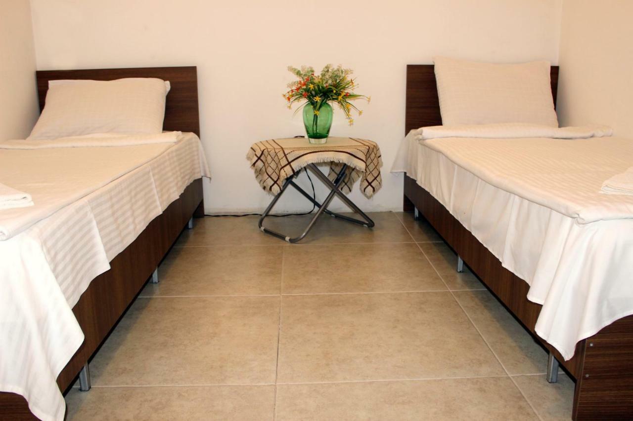 טביליסי Hostel Near The Square מראה חיצוני תמונה